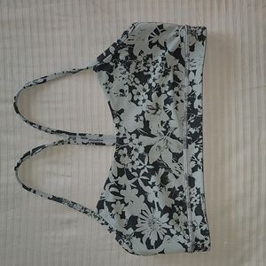 Lululemon 10 flow y nulu bra - gray floral print